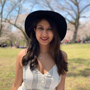 Meet your Posher, Abby